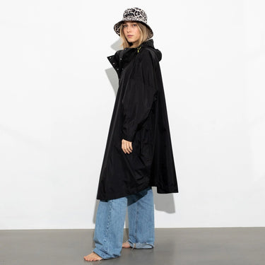 #farbe_solid-black